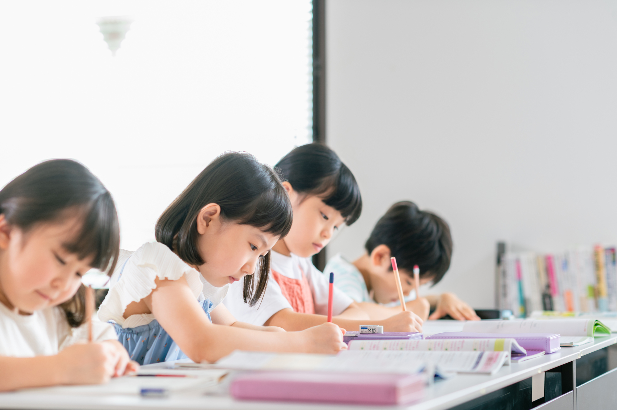 【小学生・中学生】子供の通信教育はどれがいい？人気教材を徹底比較